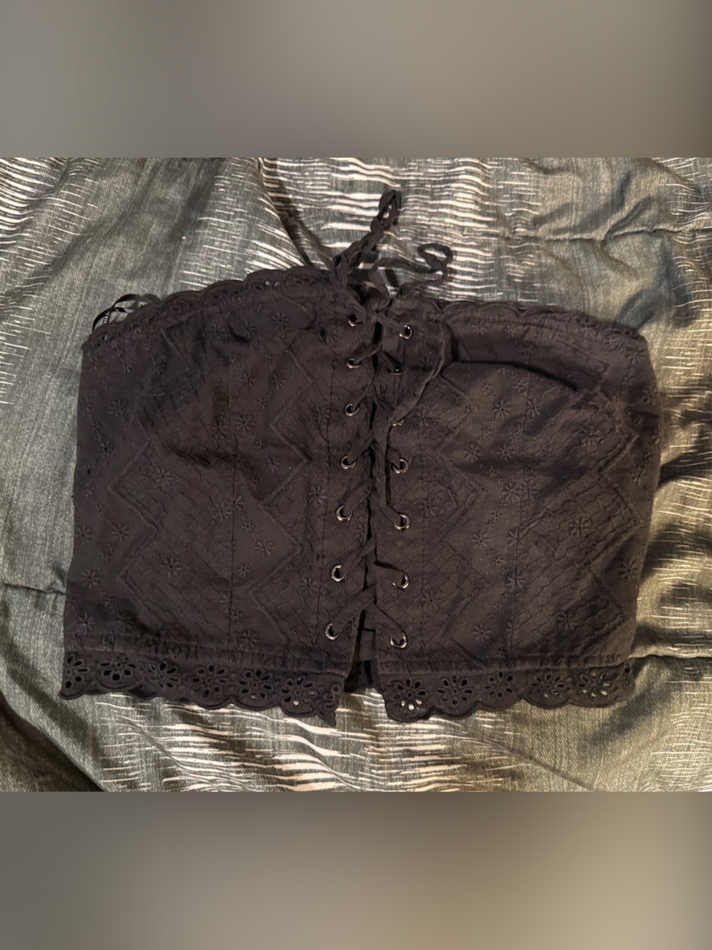 Forever21 Lace-Up Eyelet bandeau top